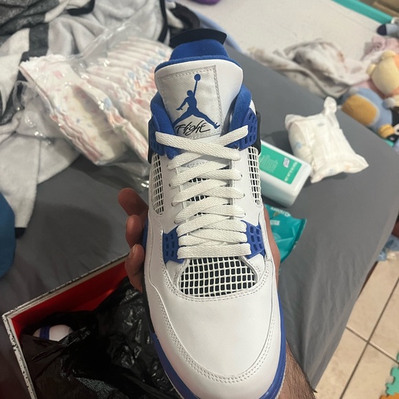 Jordan Retro 4